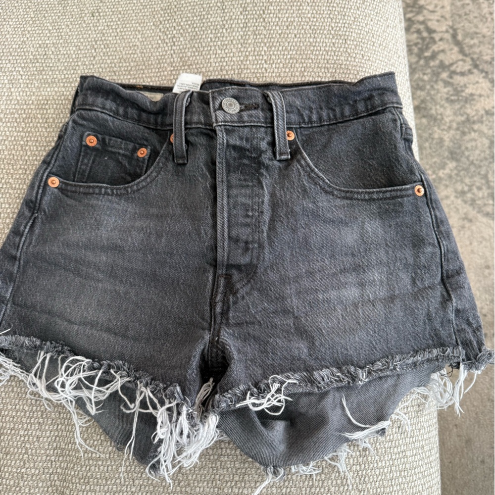 Levi’s gray wash shorts - size 24